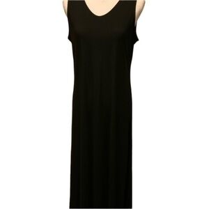 Attitudes by Renee sleeveless v neck dress
